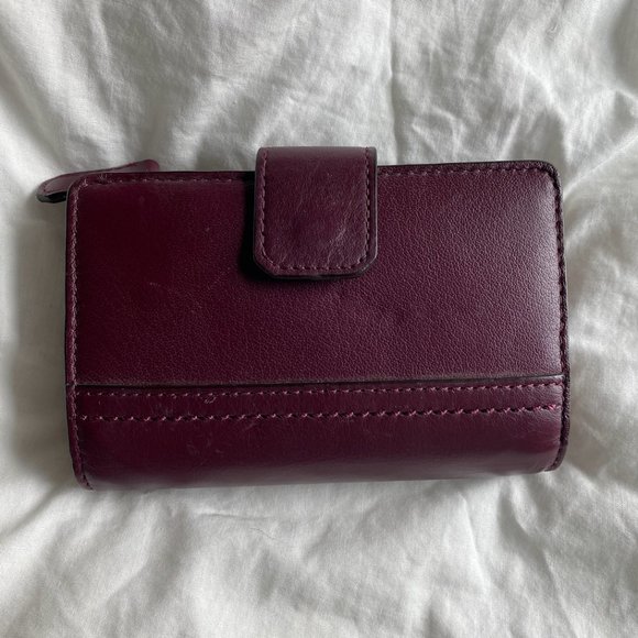 Vintage Burgundy Coach Wallet - Picture 2 of 3